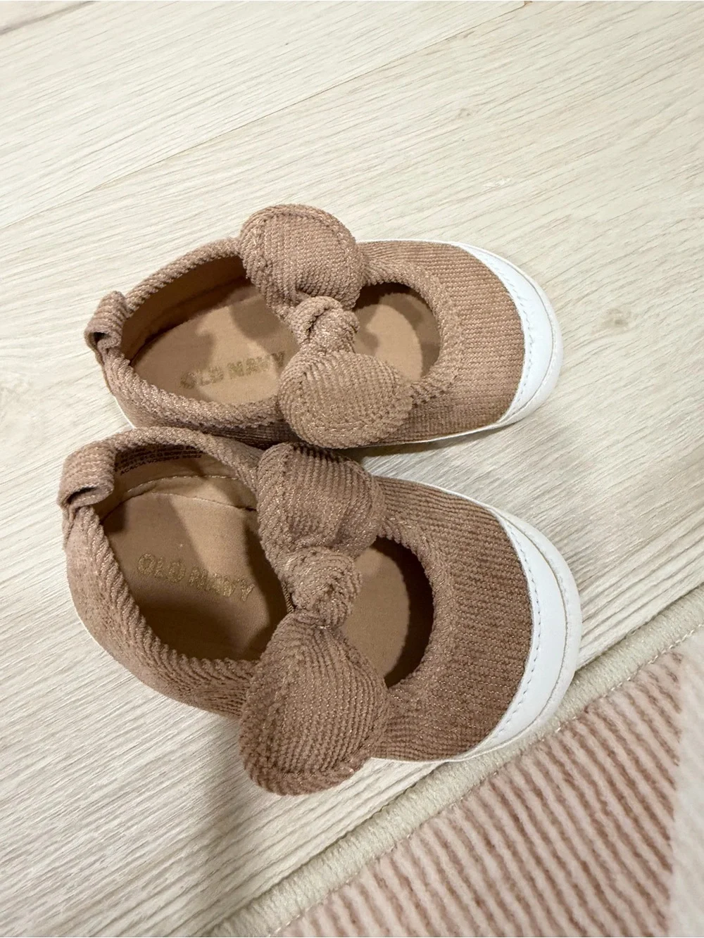 Old Navy Tan Corduroy Baby Mary Jane Shoes with White Toe Caps